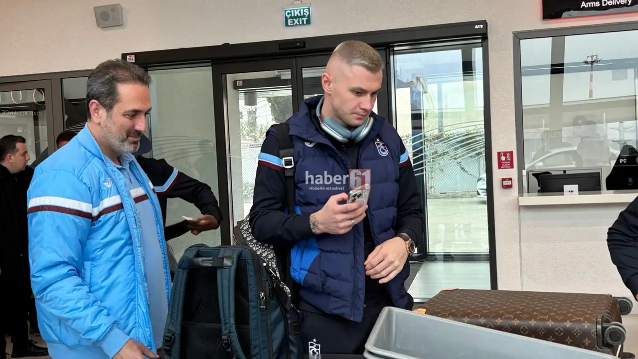 trabzonspor-eyupspor-maci-icin-istanbula-uctu