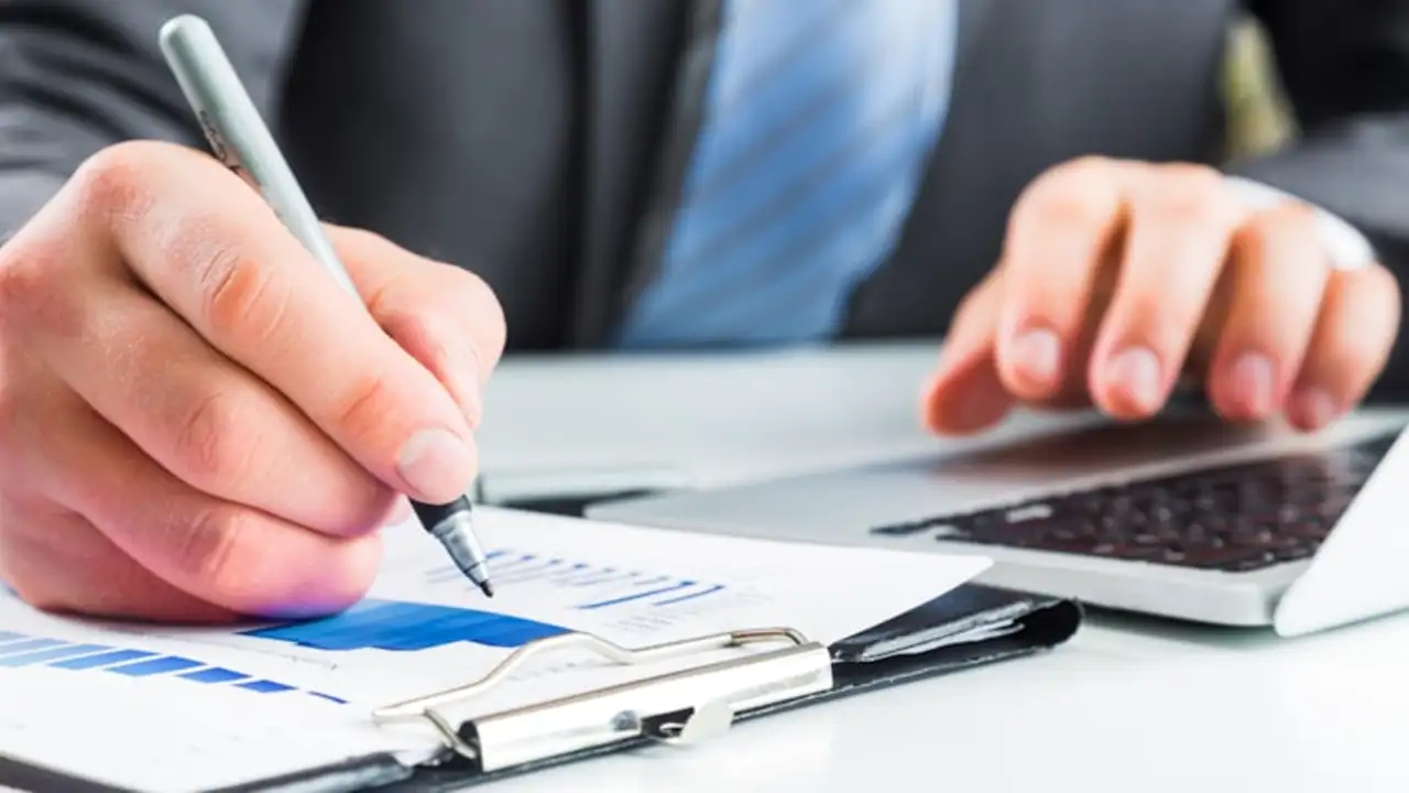 arefe-gunu-bankalar-calisiyor-mu