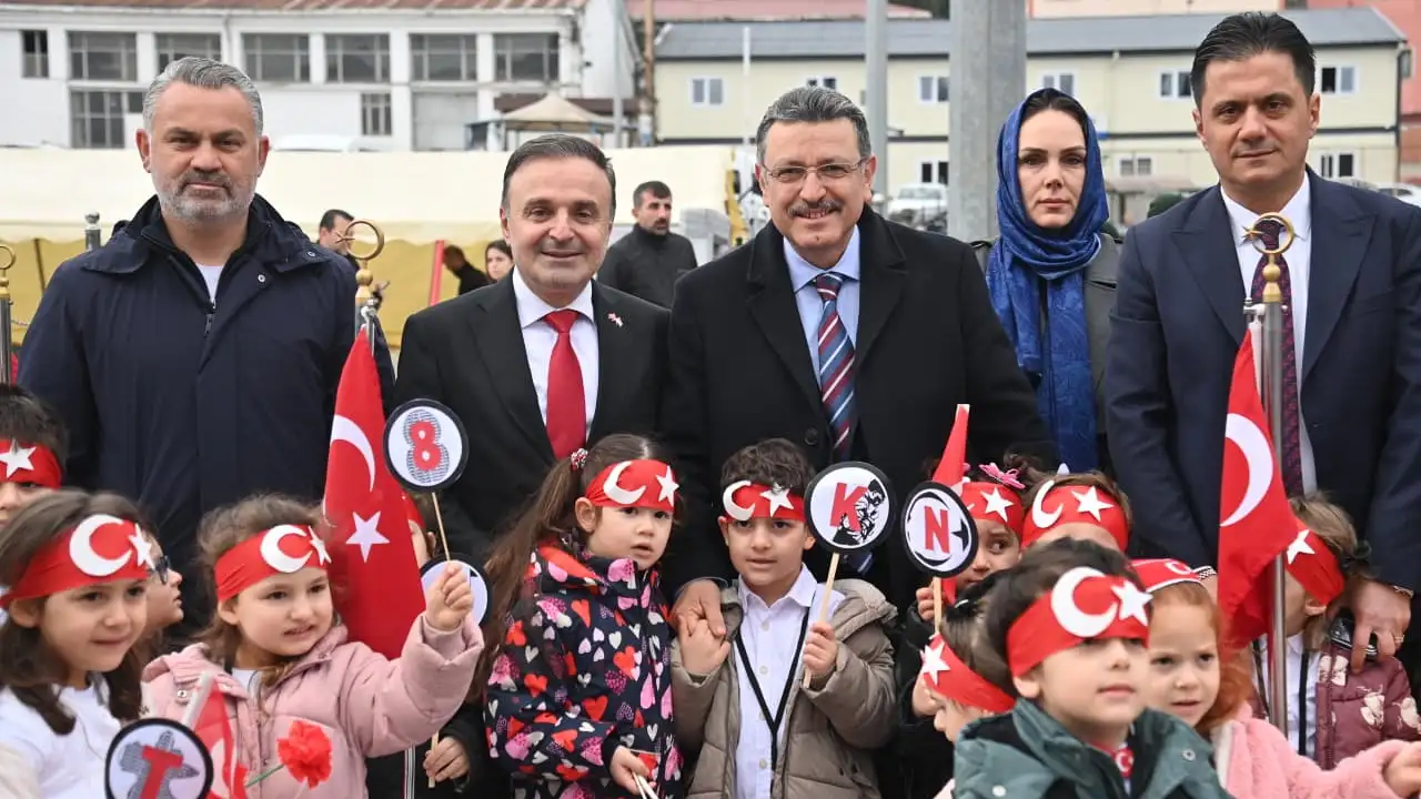 trabzonda-canakkale-ruhu-yasatildi-sehitler-dualarla-anildi