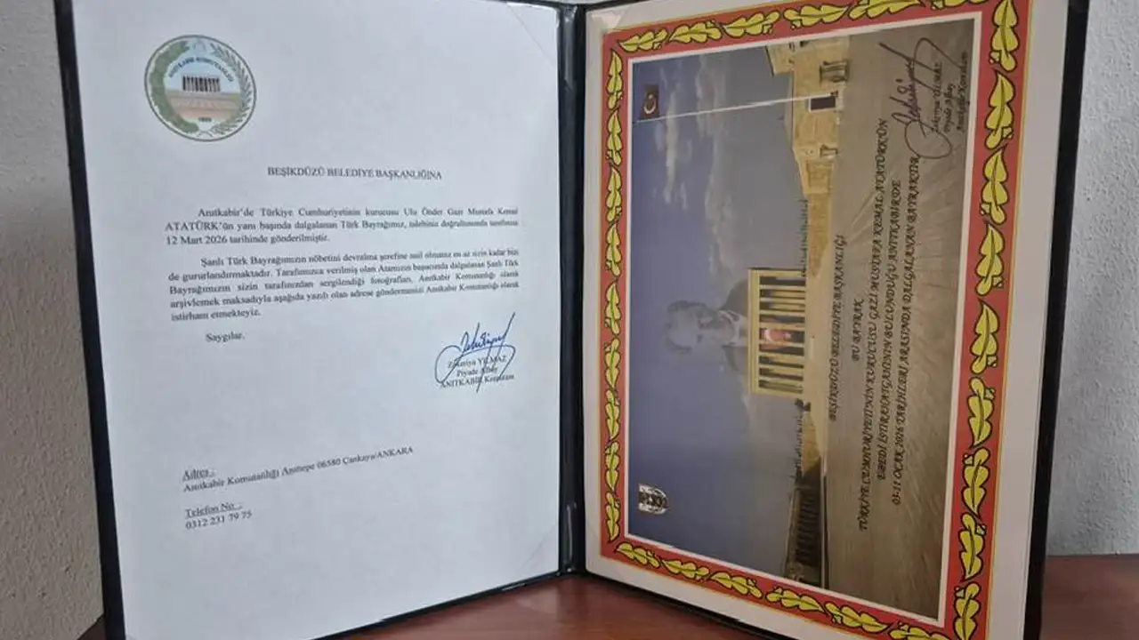 besikduzunde-anitkabirde-dalgalanan-bayrak-sergilenecek