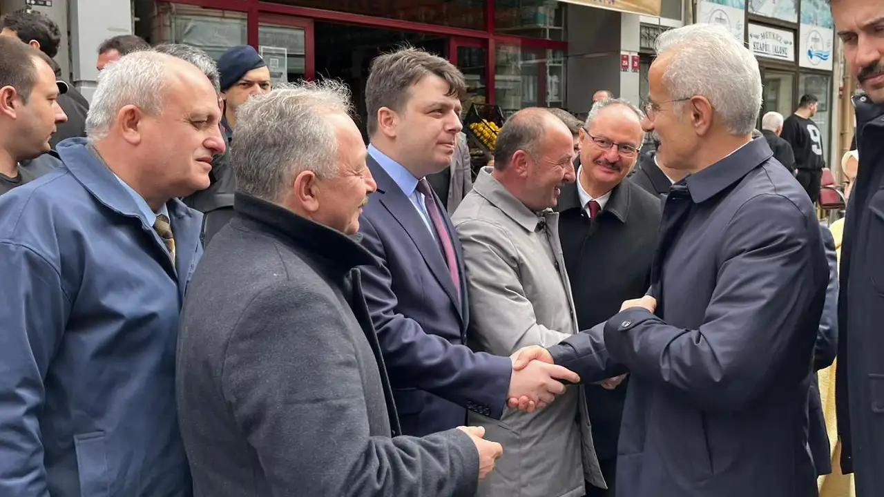 dernekpazarinda-cifte-mesai-sahada-vatandas-masada-projeler