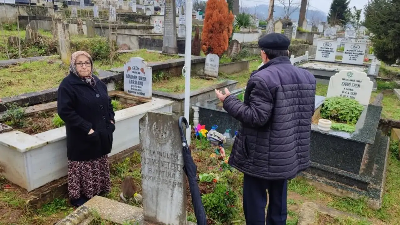 sinem-topaloglunun-ailesi-mezari-basinda-muebbet-hapis-cezasi-talep-etti
