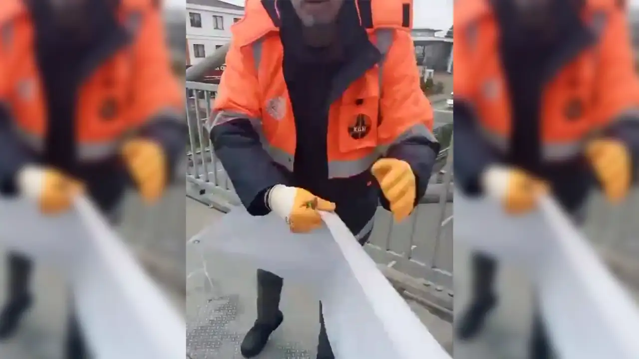 trabzonda-bayram-krizle-basladi-chpnin-pankartlari-toplatildi-iddiasi