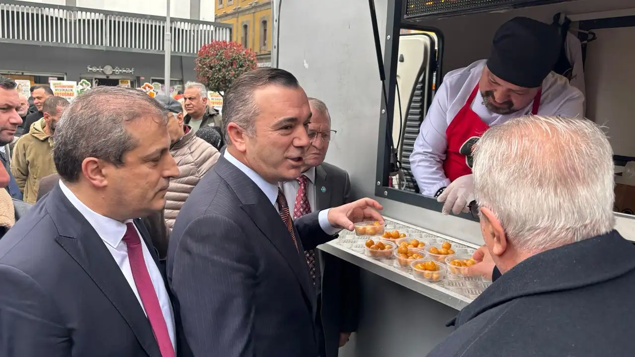 iyi-parti-trabzonda-bayramlasti