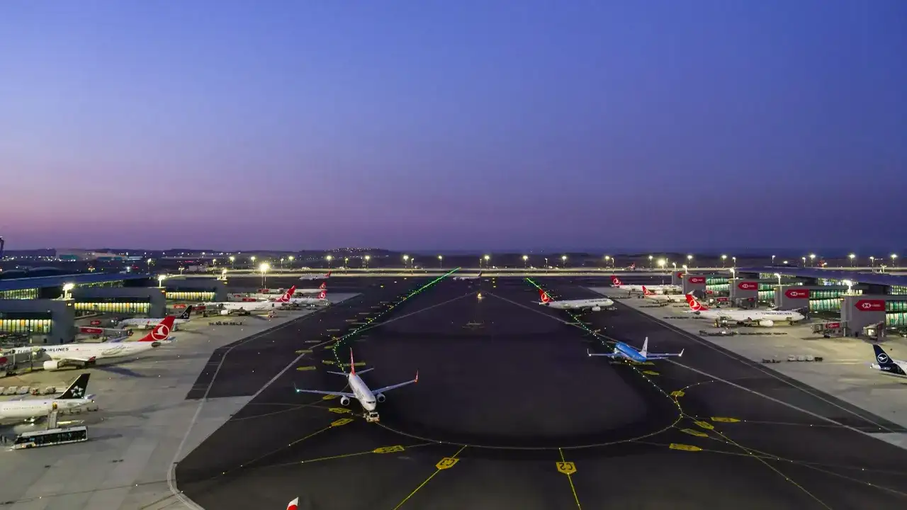 bayramda-ulasim-yogunlugu-123-milyon-arac-gecis-yapti