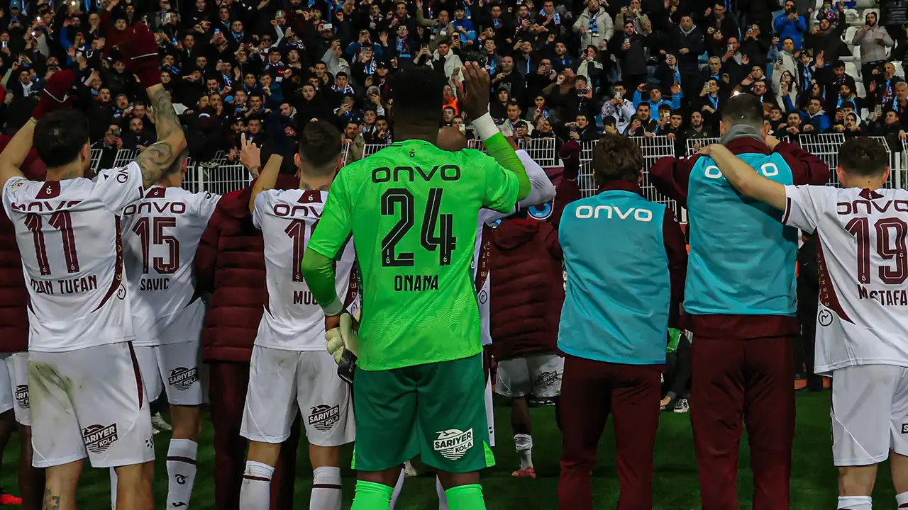 trabzonspor-rakiplerinin-ensesinde-zirveye-demir-atti