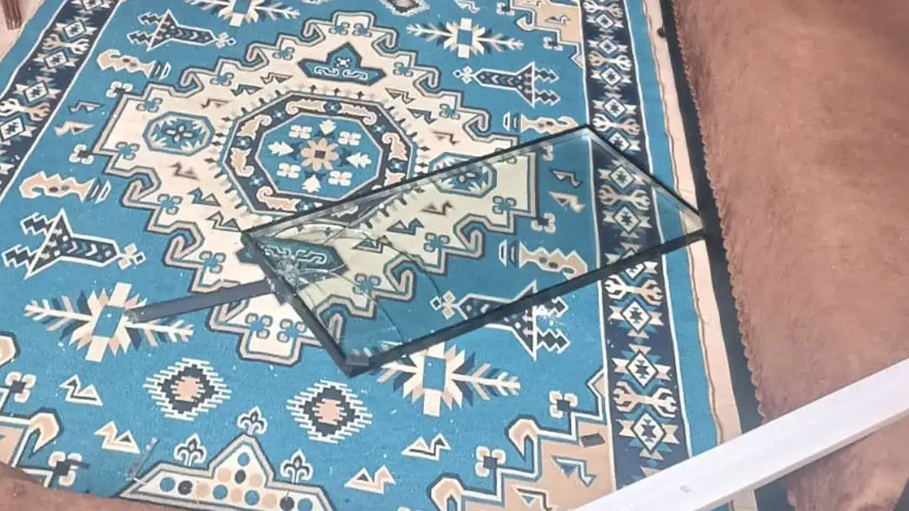 akcaabatta-ayilar-yayla-evlerini-talan-etti