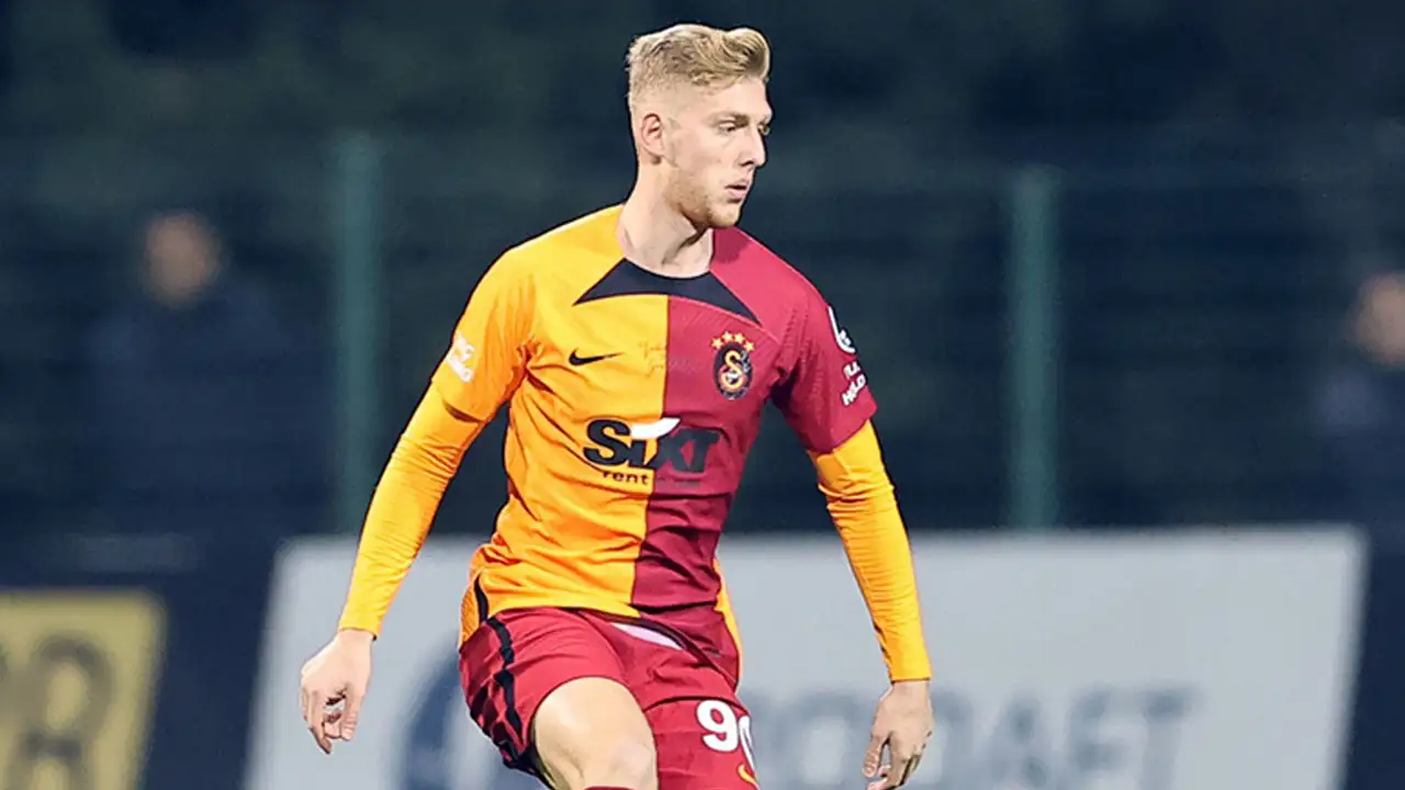 galatasarayli-futbolcu-hakkinda-karar-cikti