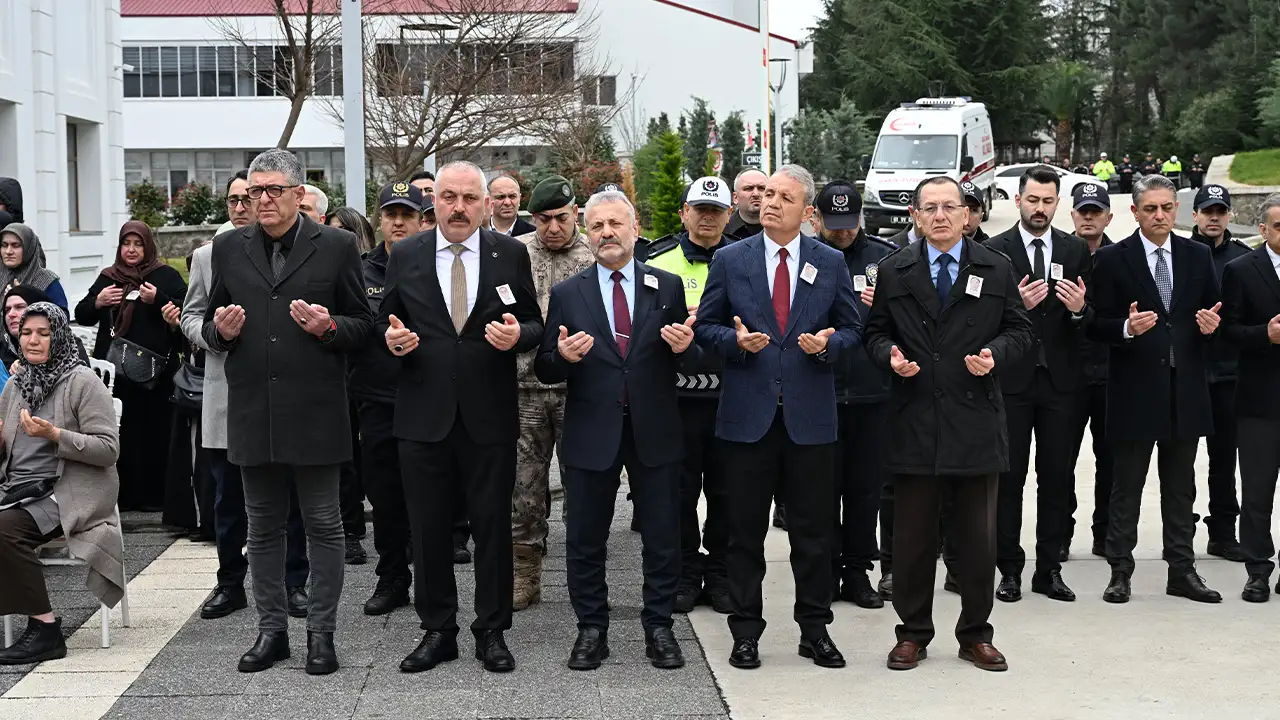 trabzonda-polis-memuruna-son-gorev-emniyette-toren-duzenlendi