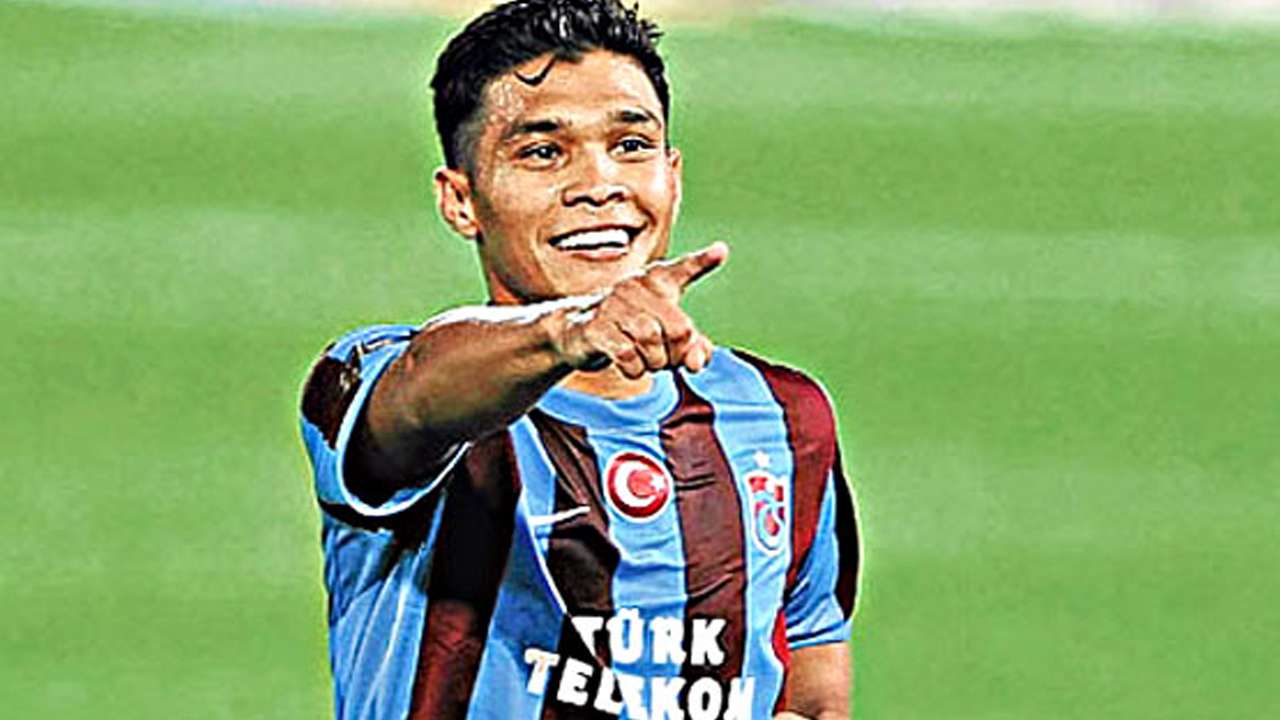 trabzonspordan-olayli-ayrilmisti-40-yasinda-da-gollerine-devam-ediyor