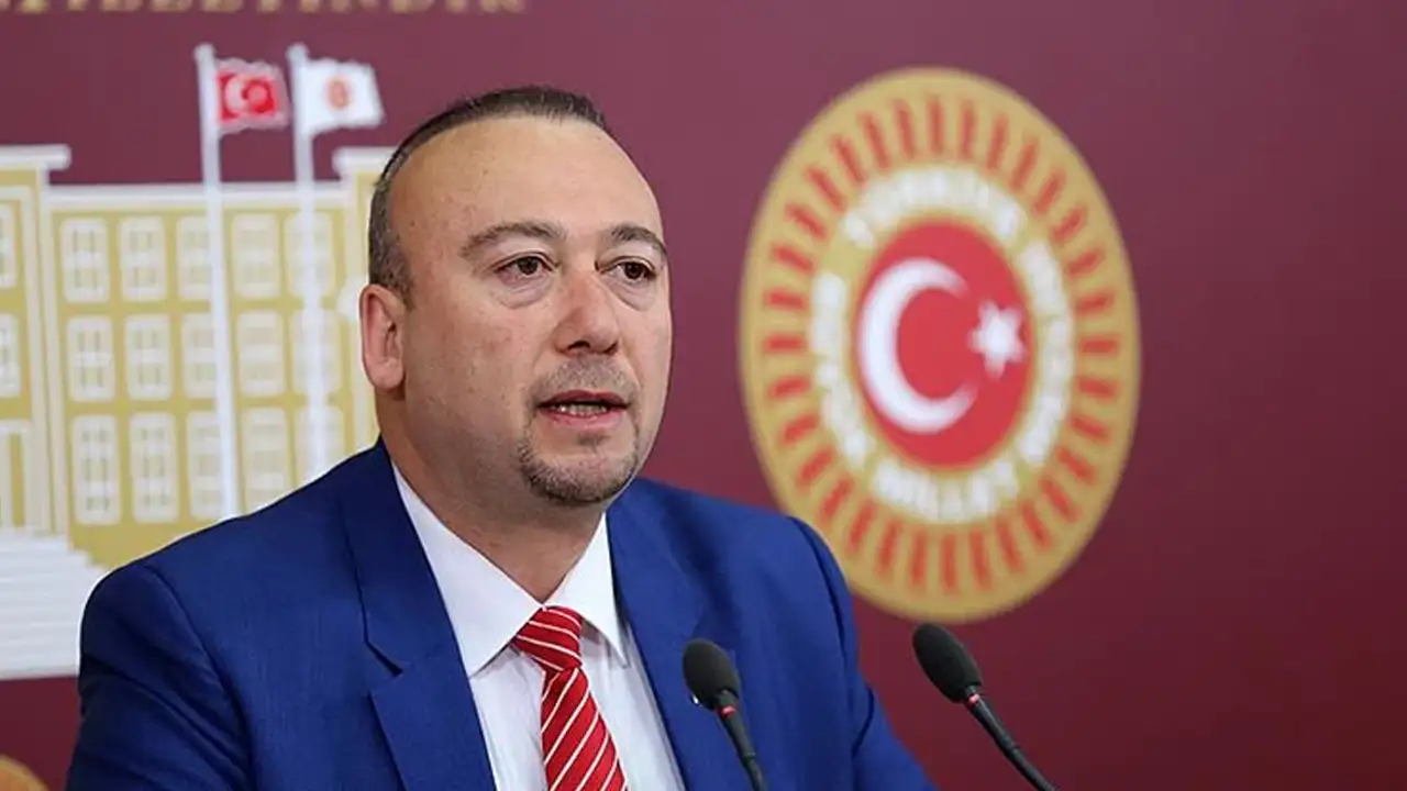 usak-belediye-baskani-ozkan-yalim-kimdir-kac-yasinda-hangi-partiden