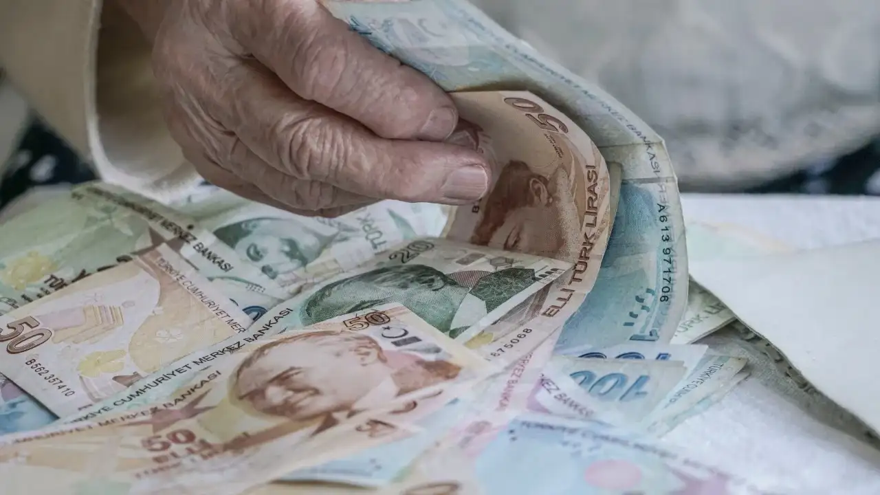 emeklinin-temmuz-zammi-hesaplari-degisti-memur-ve-emekli-maasinda-yeni-rakamlar-cikti