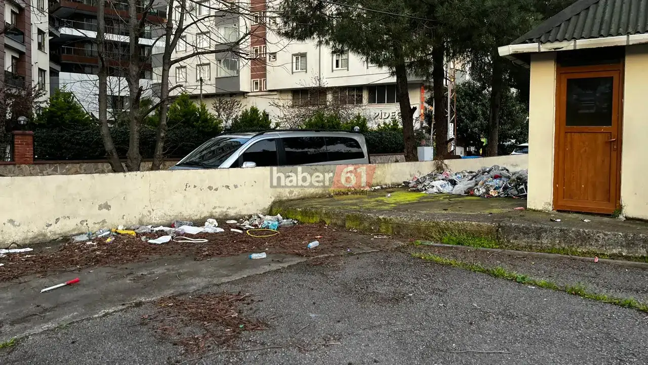 trabzonda-yikim-karari-alinan-okul-kaderine-terk-edildi