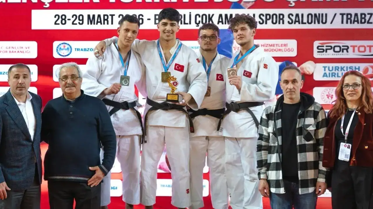 judonun-kalbi-trabzonda-atti-787-sporcu-mucadele-etti