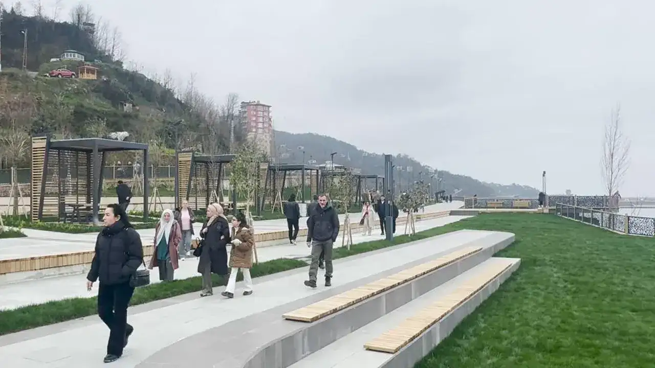 rizede-tunelin-ustu-parka-donustu-kiz-kalesi-projesi-ilgi-gordu