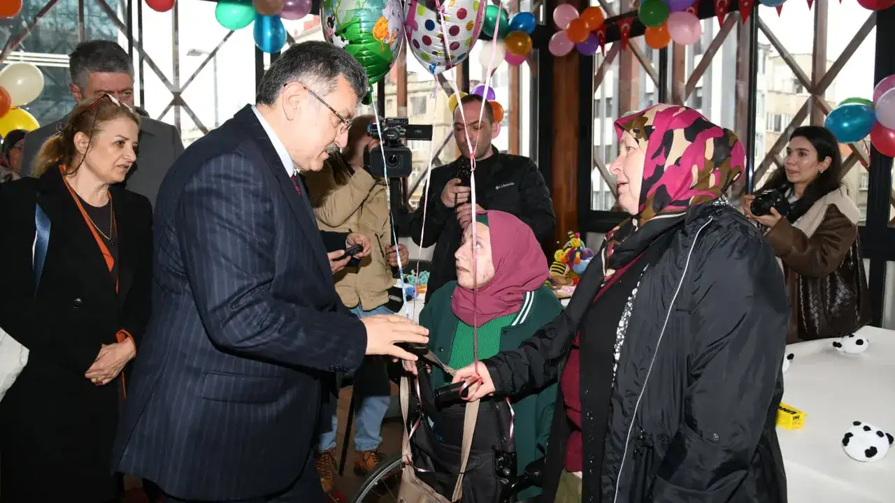 trabzonda-engelsiz-yasam-parki-acildi-yeni-projeler-yolda