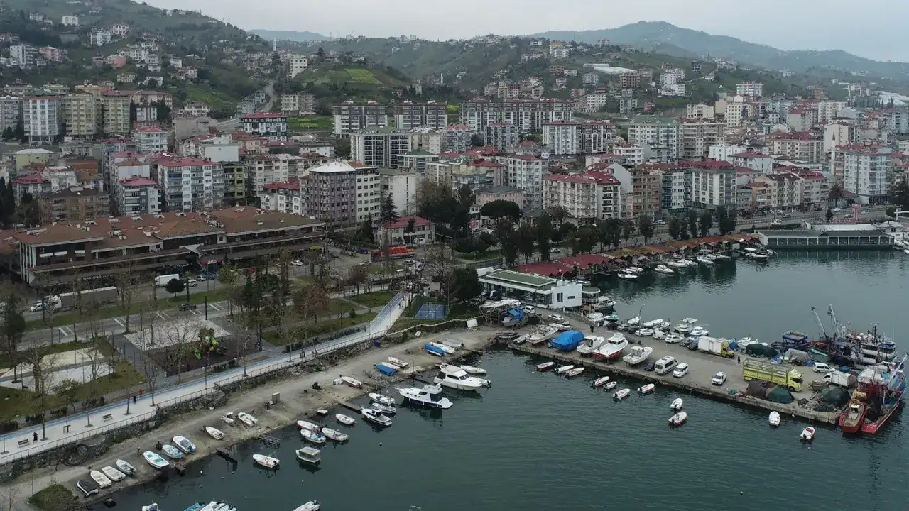 trabzon-akcaabatta-otopark-alani-tartismasina-resmi-yanit