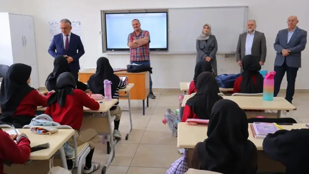 bayburtlu-ogrenciler-kuran-i-kerim-yarismasinda-bolge-birincisi-oldu