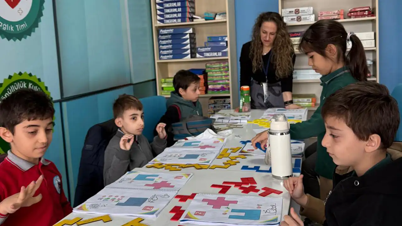 yomrada-zeka-oyunlari-turnuvasi-ogrencileri-bulusturdu