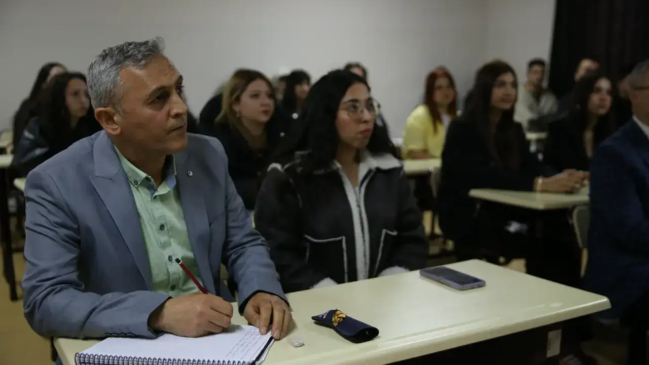 orduda-temizlik-gorevlisi-murat-sirin-universite-hayalini-gerceklestirdi