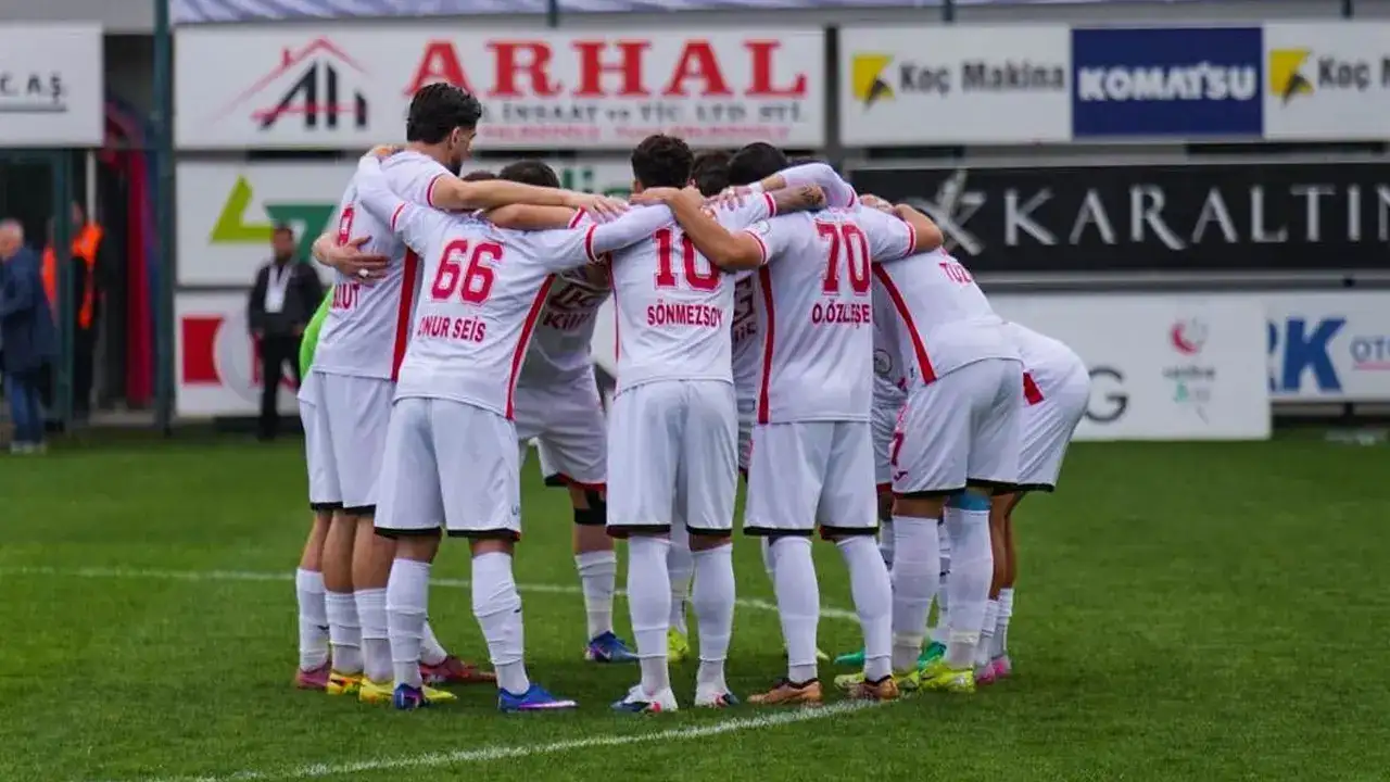 baskan-kayadan-sampiyon-sebat-genclikspora-tebrik