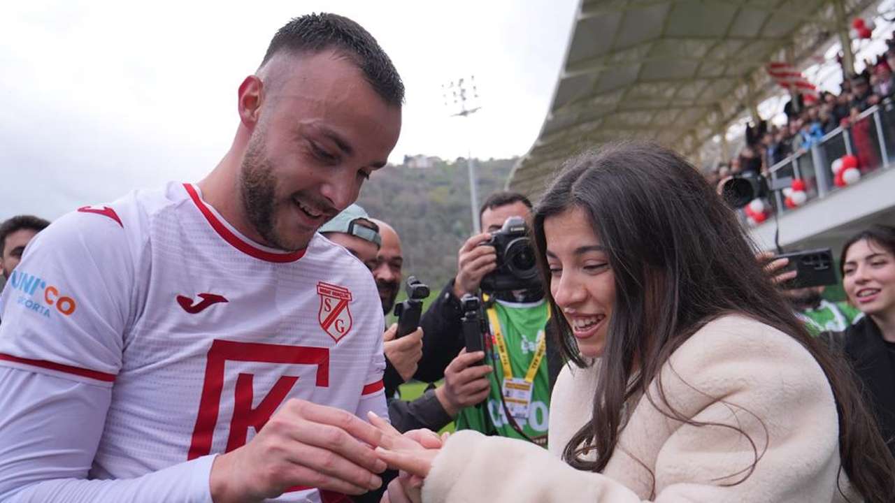 helal-olsun-size-sampiyon-sebat-genclikspor