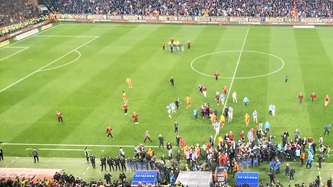 maglubiyeti-hazmedemediler-saga-sola-saldirdilar