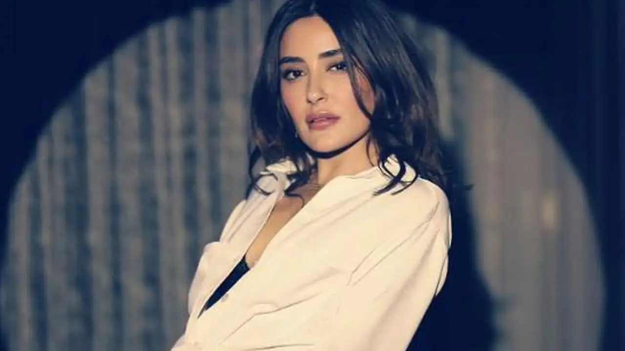 melek-mosso-gozaltina-mi-alindi-melek-mosso-kimdir-kac-yasinda-nereli