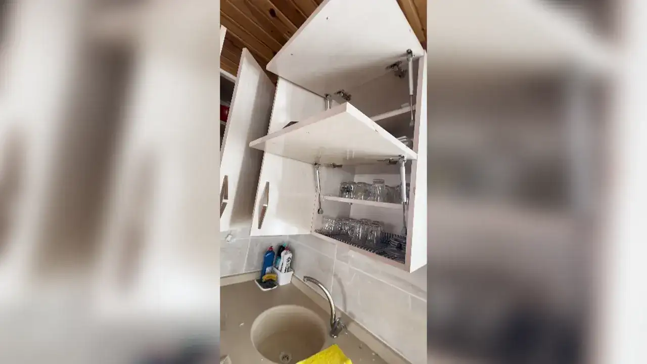 trabzonda-ayi-evleri-hedef-aldi-cay-demlemeye-kalkismis