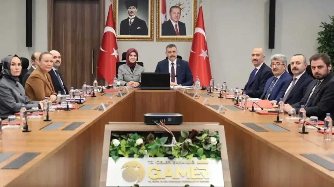 bayburtta-sosyal-risk-ve-aile-hizmetleri-toplantisi-yapildi