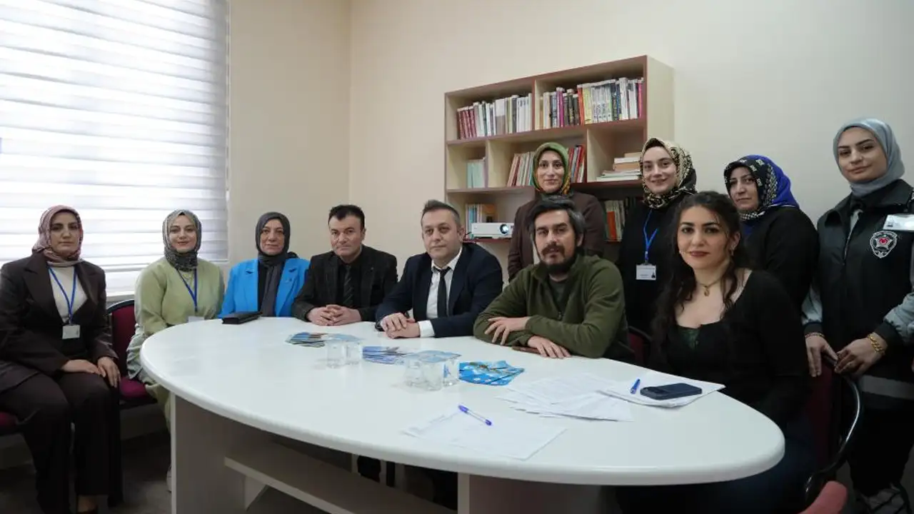 bayburtta-ruh-sagligi-toplantisi-damgalamaya-dikkat-cekildi