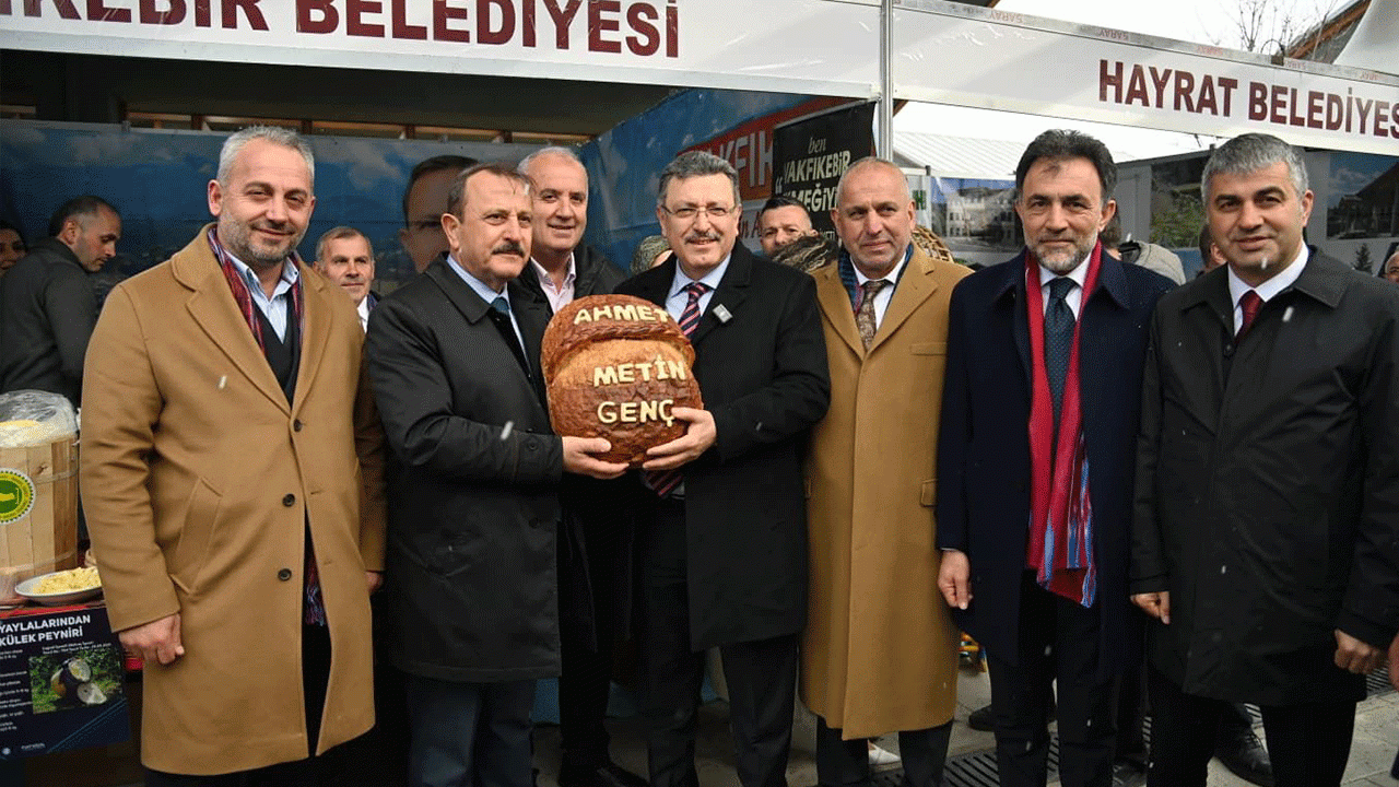 baskan-genc-acikladi-alanlar-doldu-tasti