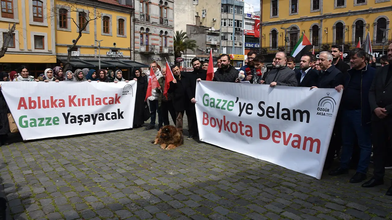 karadenizde-6-ilde-filistin-icin-protesto-gosterileri-duzenlendi