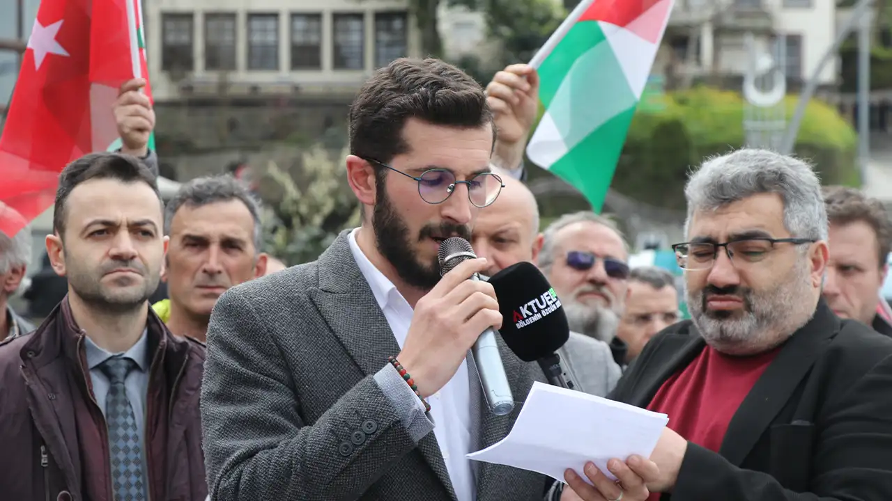 karadenizde-6-ilde-filistin-icin-protesto-gosterileri-duzenlendi