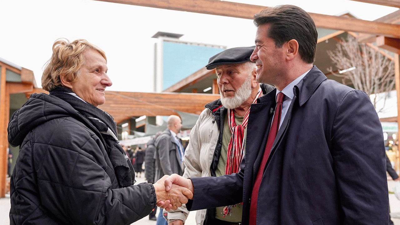 trabzon-gunlerinde-ortahisar-standina-vatandaslardan-ilgi