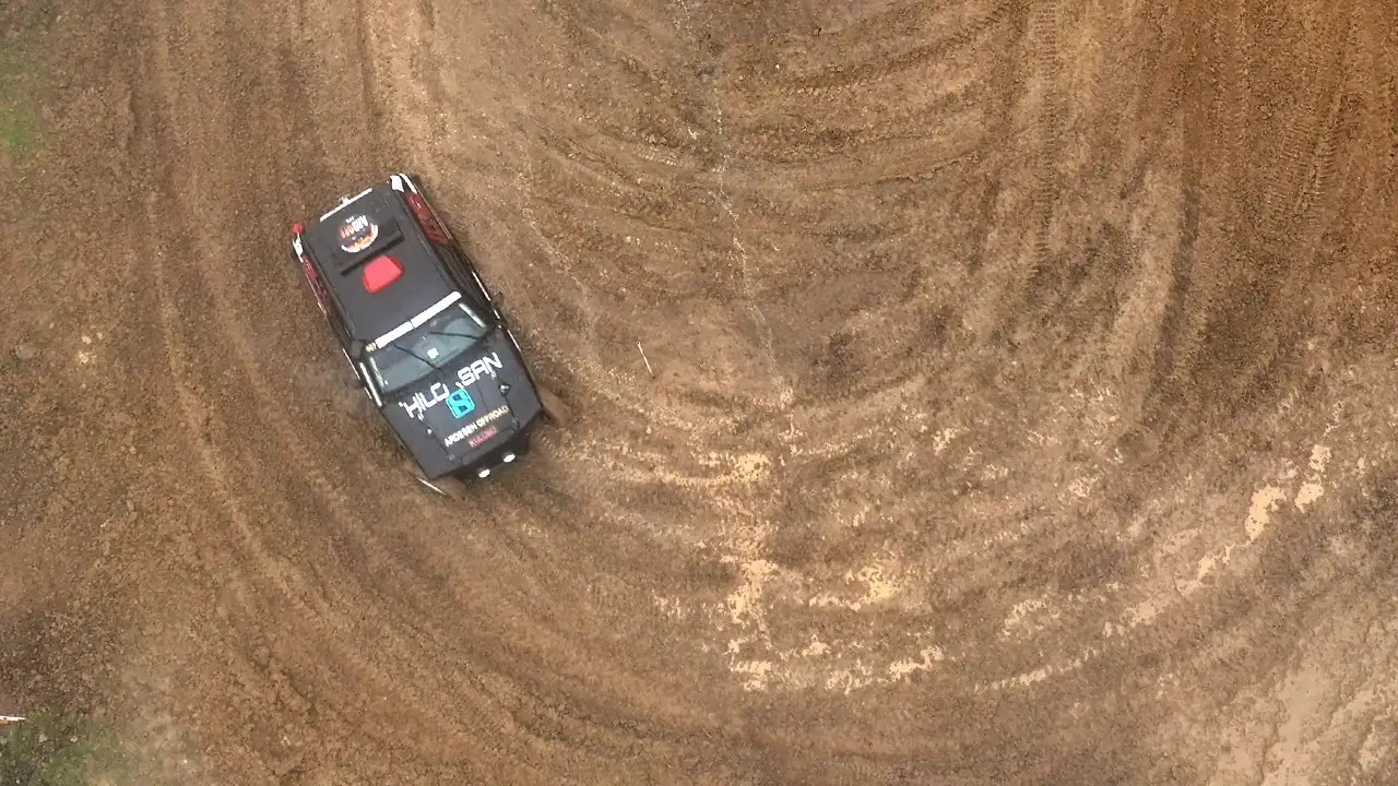 trabzonda-off-road-heyecani-44-sporcu-zorlu-etapta