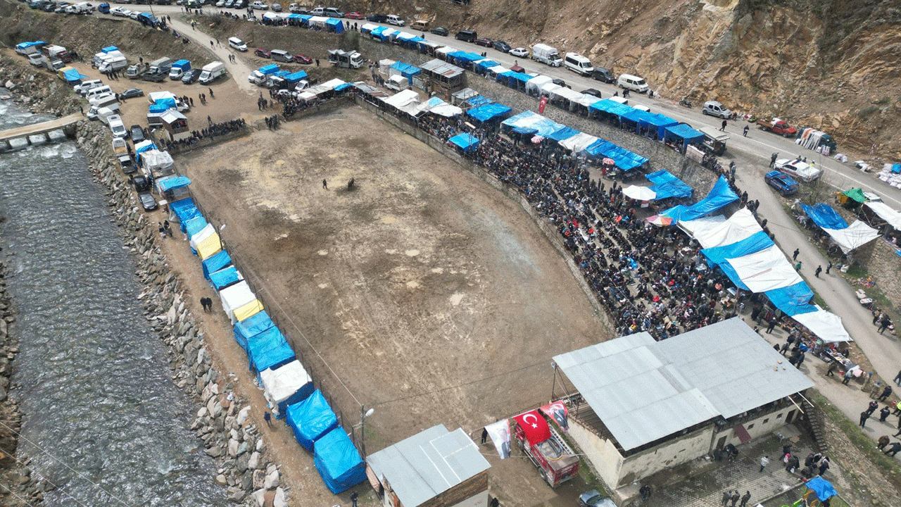 artvinde-boga-guresleri-sezonu-sarigolde-acildi