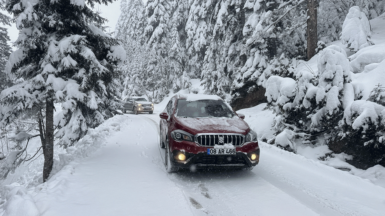 atabari-kayak-merkezi-nisanda-da-ziyaretcilerini-agirliyor
