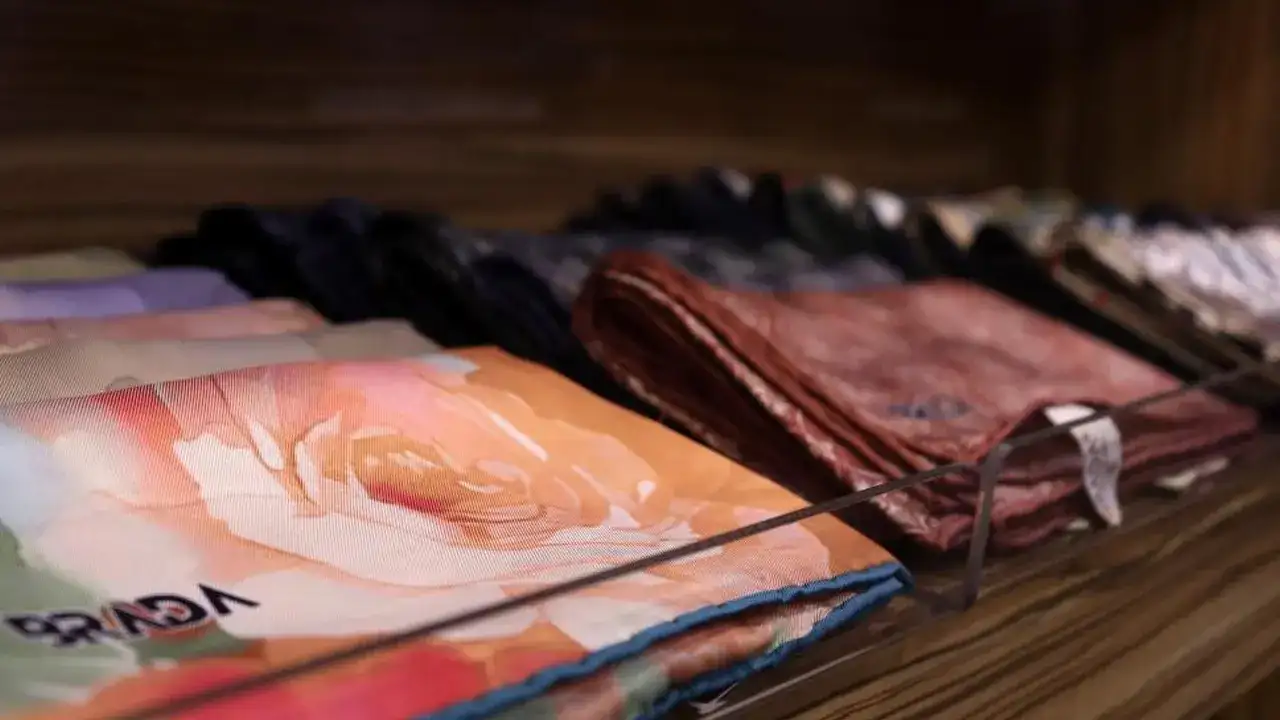 gumushaneden-dunyaya-uzanan-tasarim-anadolu-motifleri-esarplarda