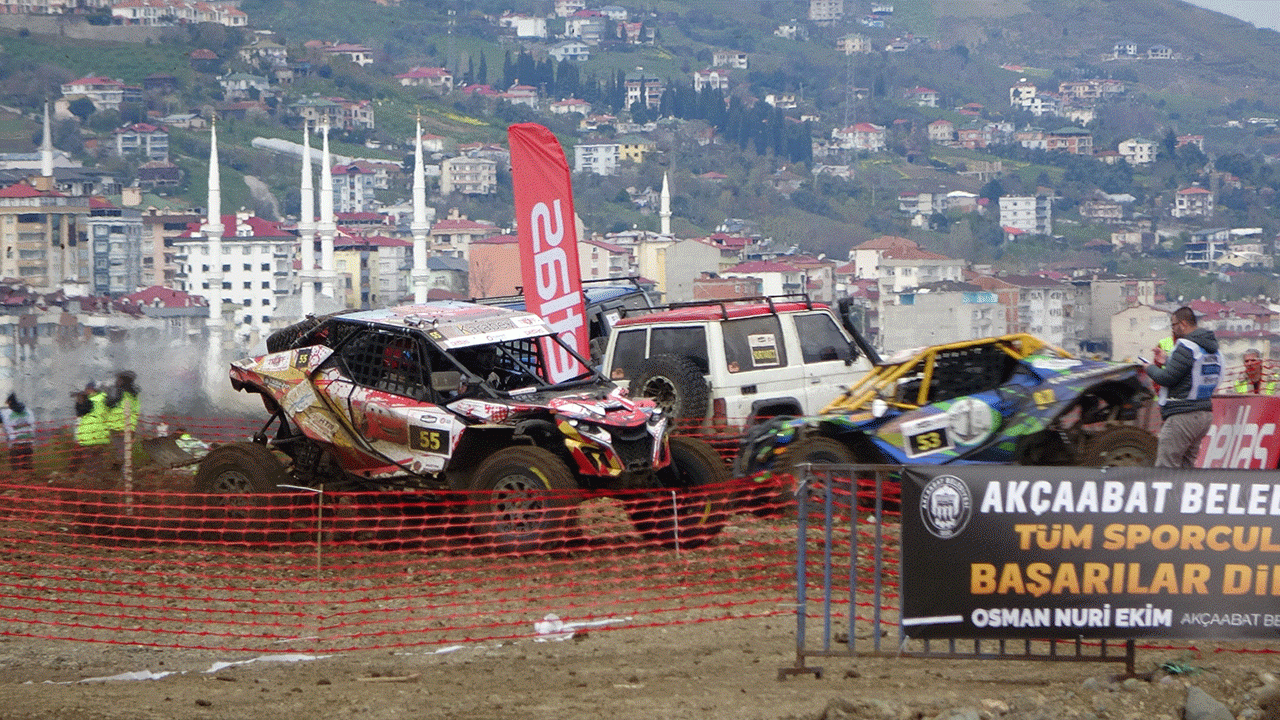 karadeniz-sahilinde-adrenalin-firtinasi