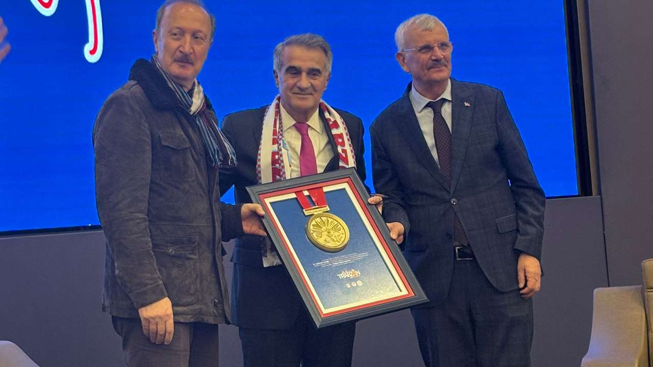 senol-gunesten-2010-2011-aciklamasi-emek-paraya-karsi-kaybetmistir-artik-gelecege-bakmaliyiz