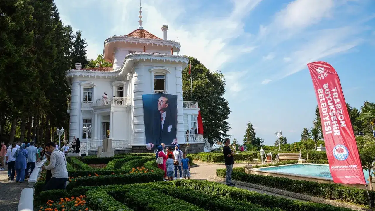 trabzonda-turizm-noktalarina-yaz-saati-duzenlemesi