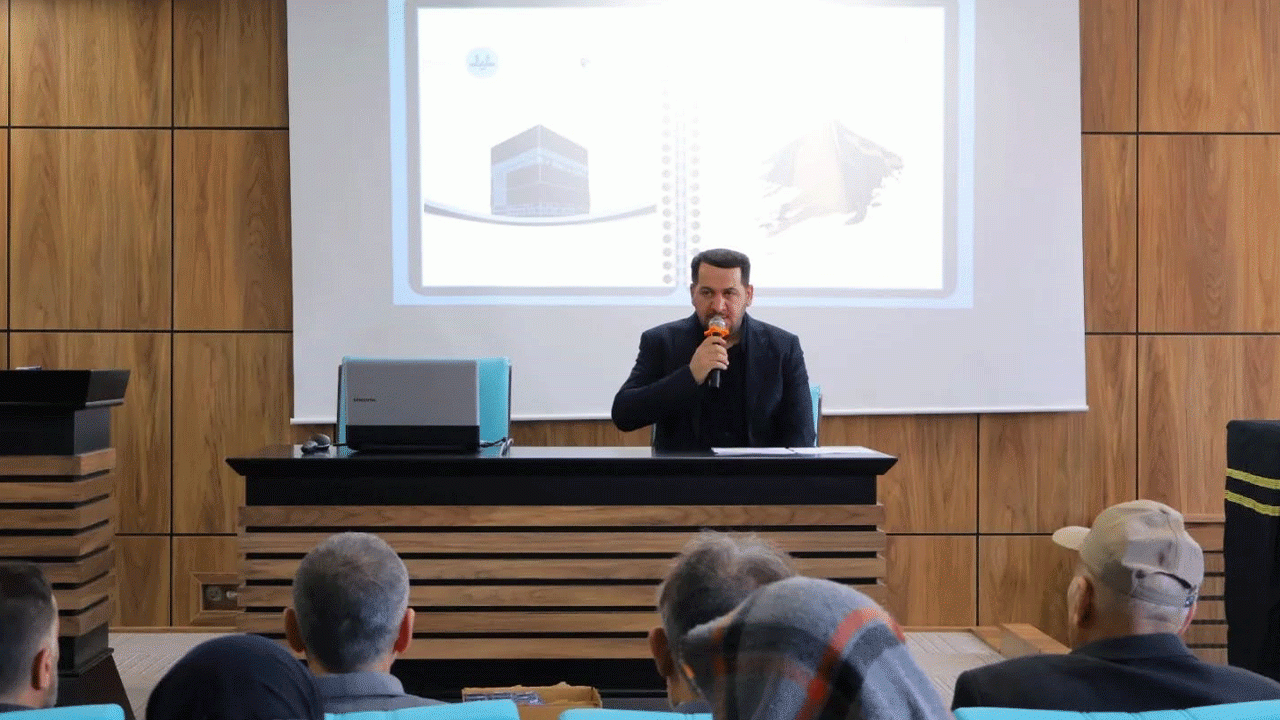 bayburt-il-muftulugunce-hac-ibadetine-hazirlanan-vatandaslara-yonelik-hazirlik-semineri-duzenlendi