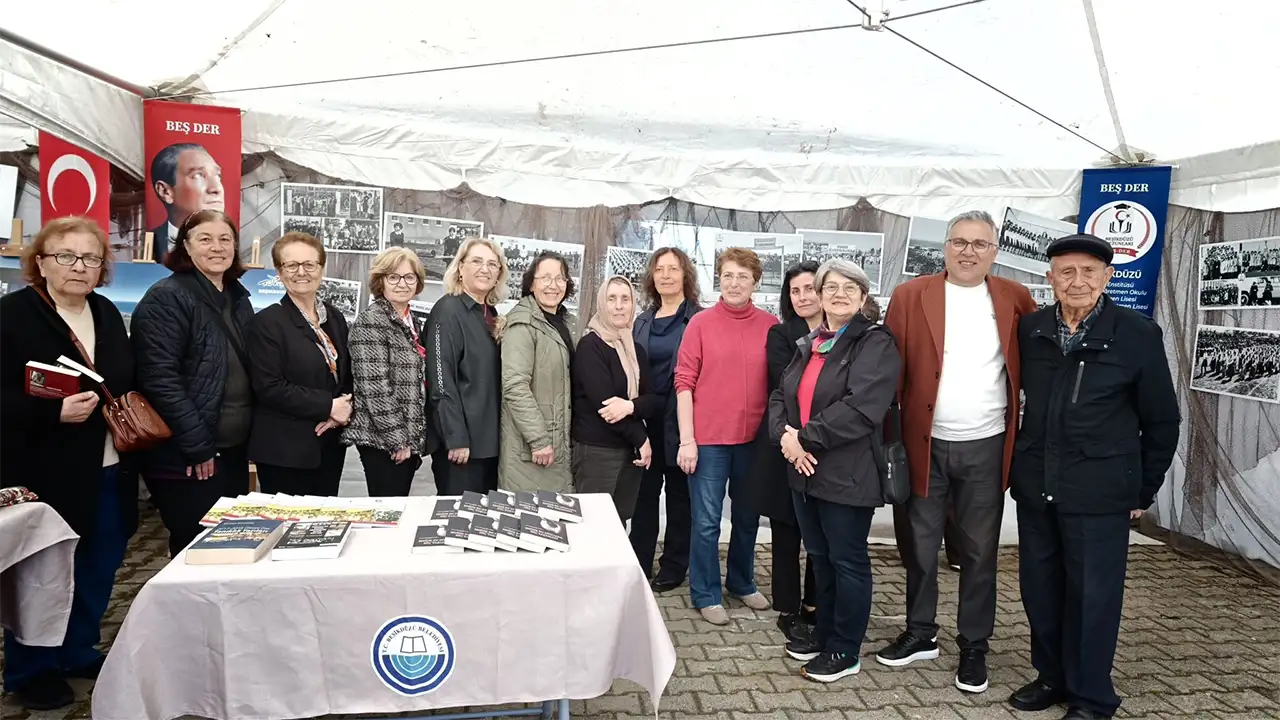 besikduzunde-koy-enstitulerinin-kurulus-yil-donumu-kutlandi