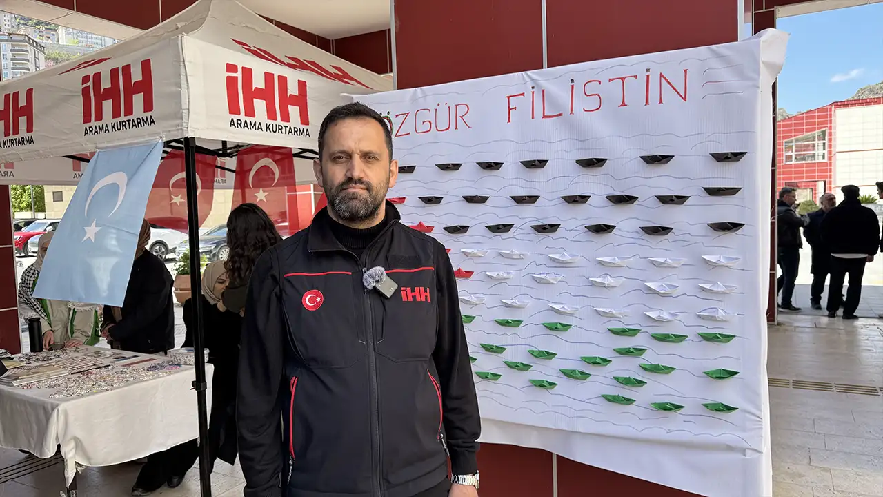 artvinde-gazzeye-destek-icin-kermes-duzenlendi