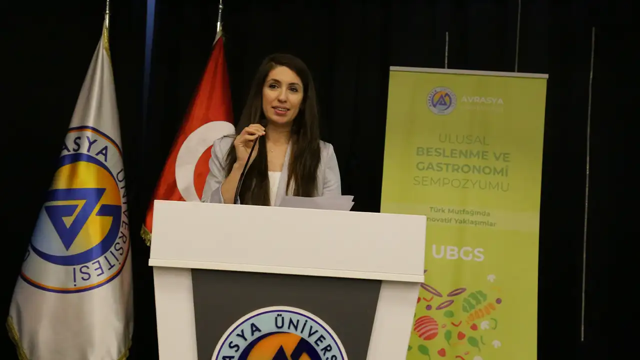 avrasya-universitesinde-gastronomi-bulusmasi-basladi