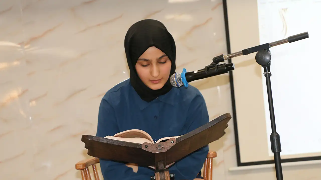 trabzon-ofta-ogrenciler-kuran-i-kerimi-guzel-okumada-yaristi