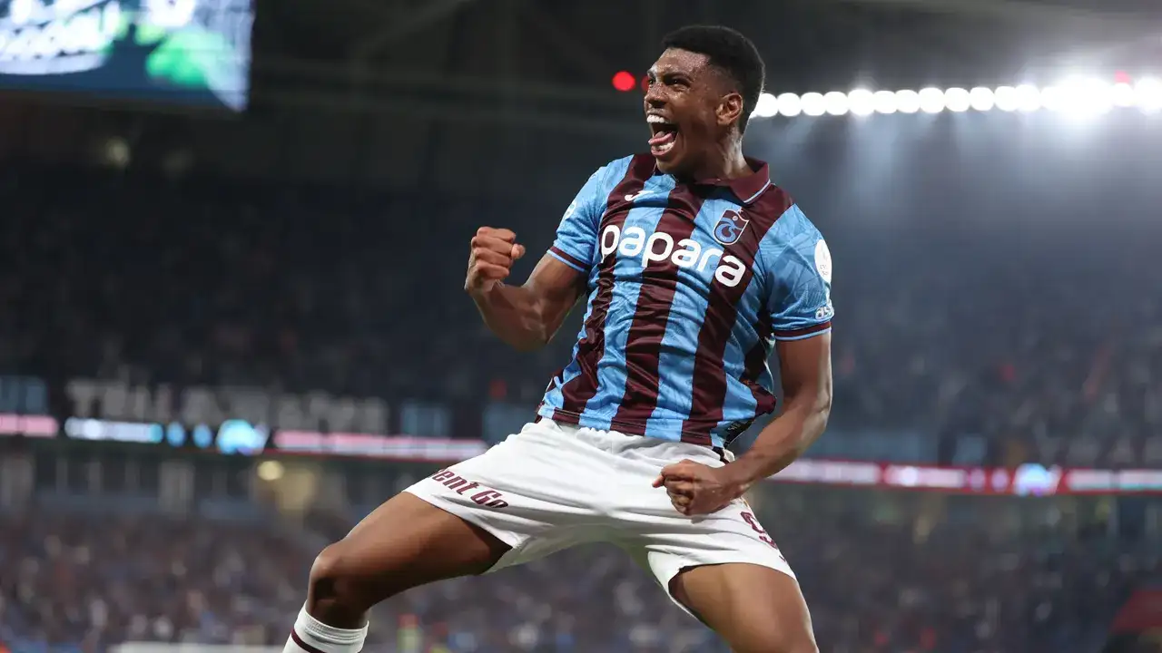 trabzonsporda-jokerler-sahnede-tekkeden-kritik-hamleler