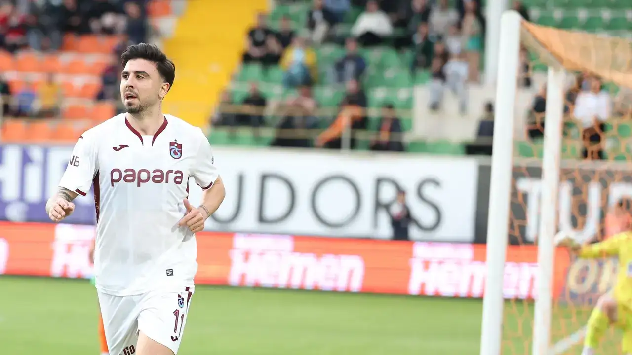 trabzonsporda-jokerler-sahnede-tekkeden-kritik-hamleler