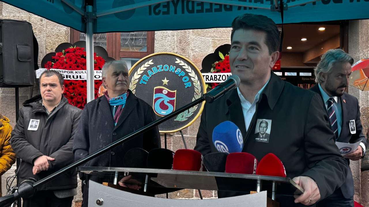 atay-aktug-icin-trabzon-buyuksehir-belediyesinde-toren-duzenlendi